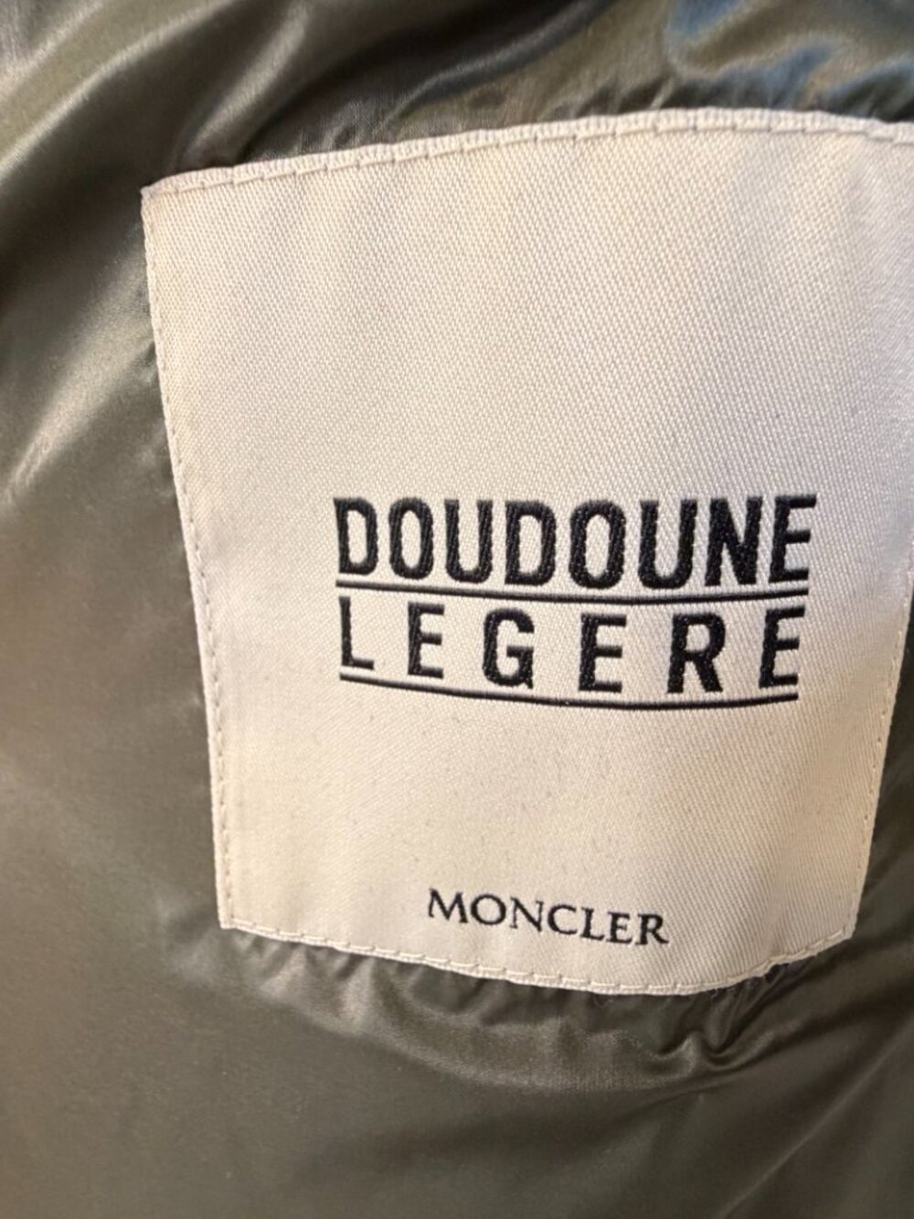 Moncler Chambon Short Down Jacket -Green - Picture 9 of 13